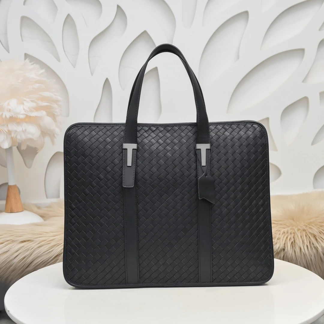 Bottega Veneta Bag — a3c23a23