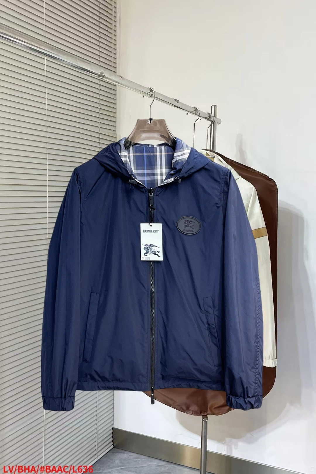 Burberry Jackets — b75ece79