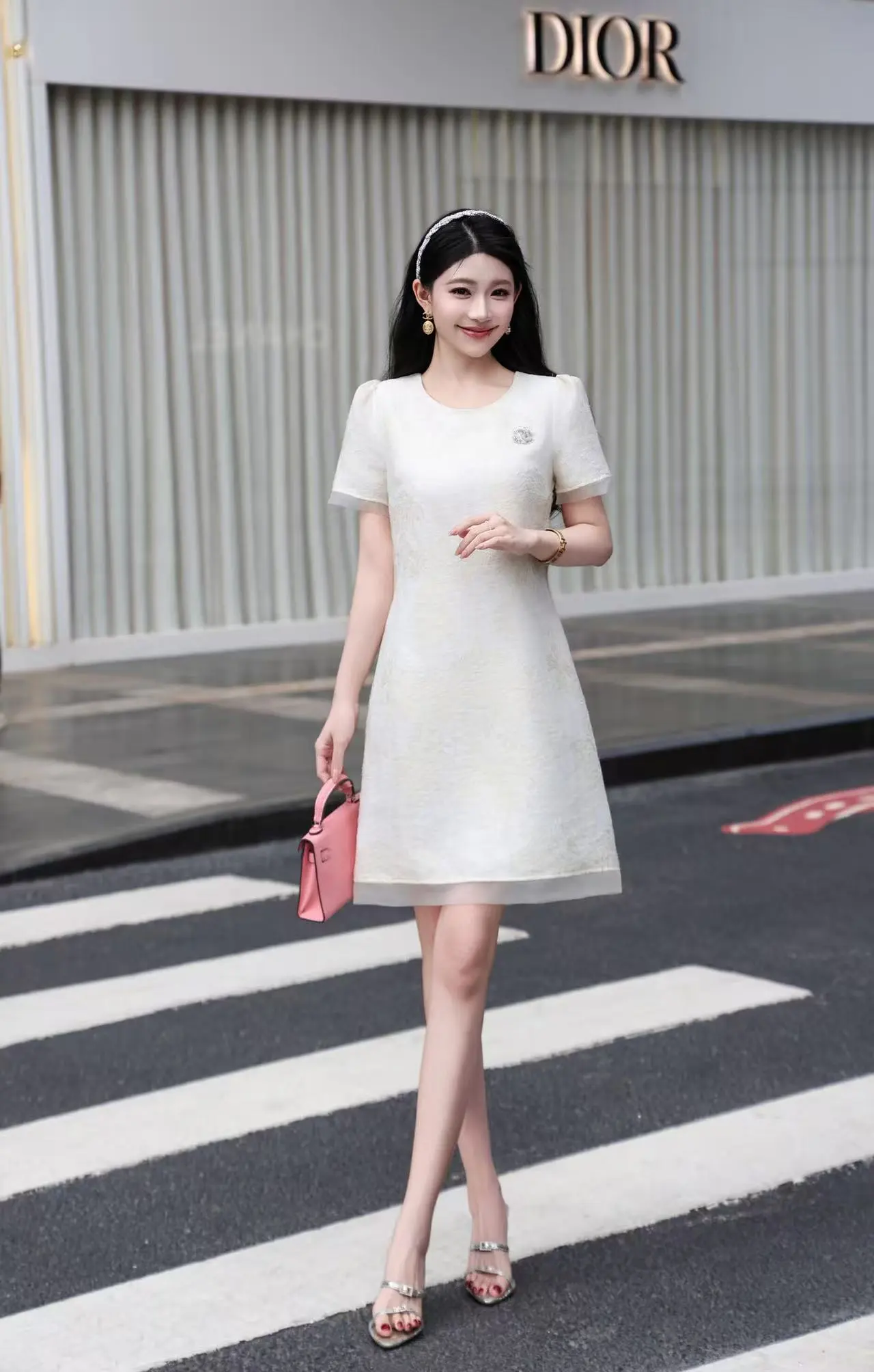 Dresses — 75c17705
