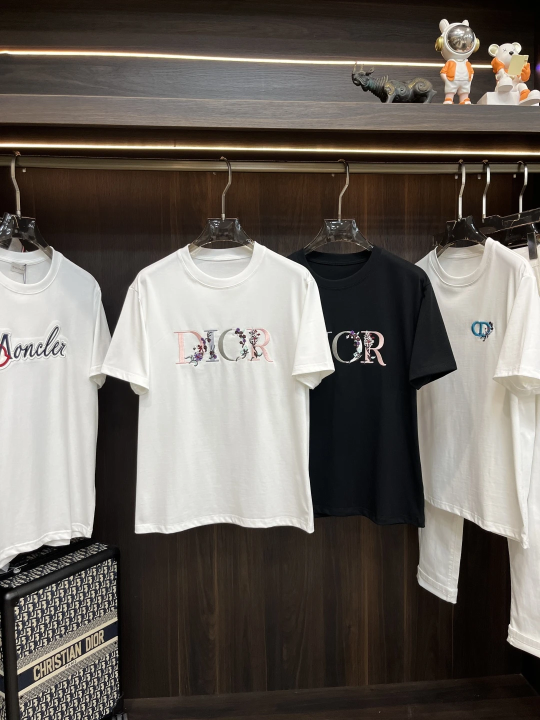 Dior T-Shirt — 4f97190e