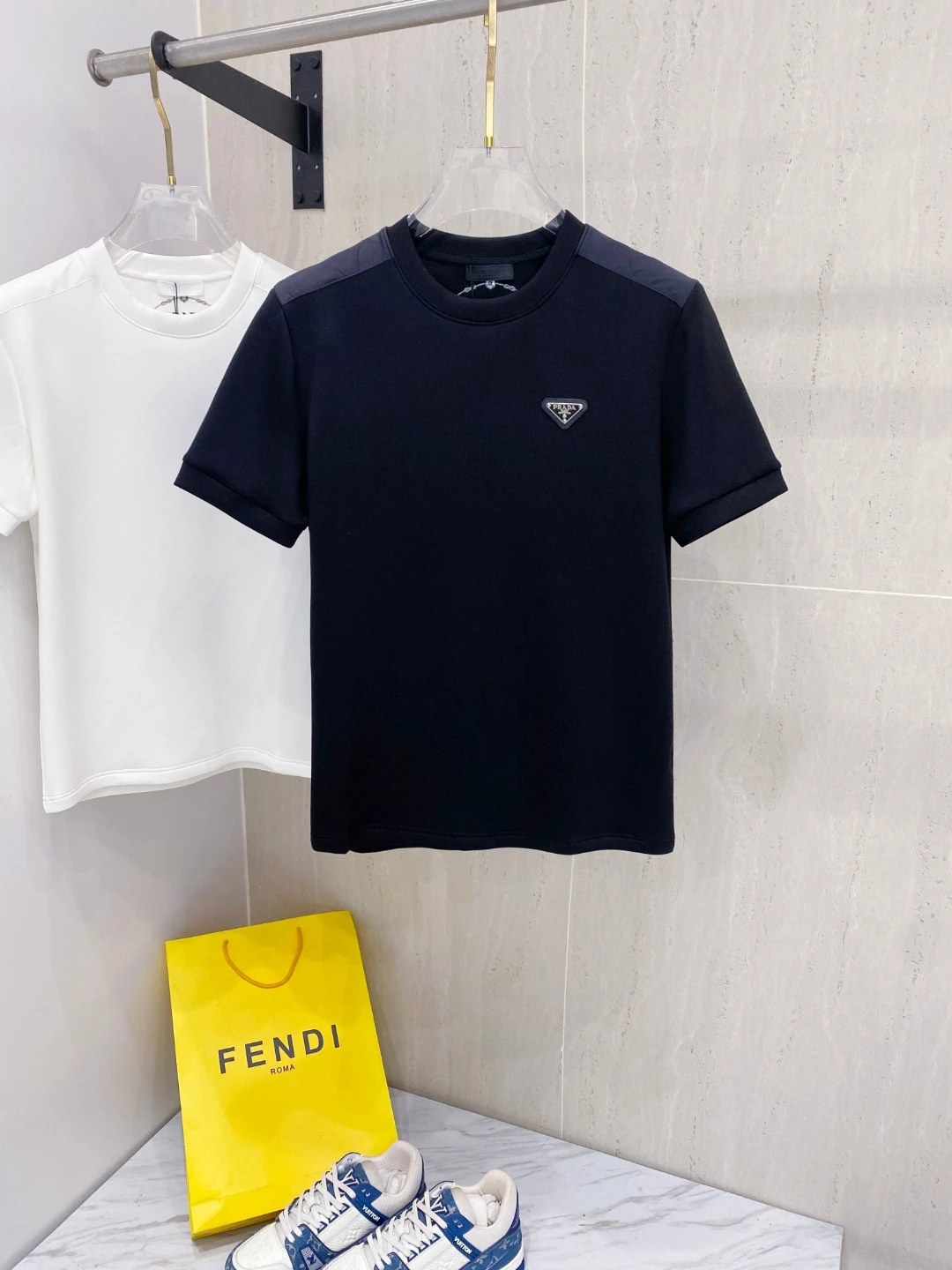 Prada T-Shirt — 8f234c7a