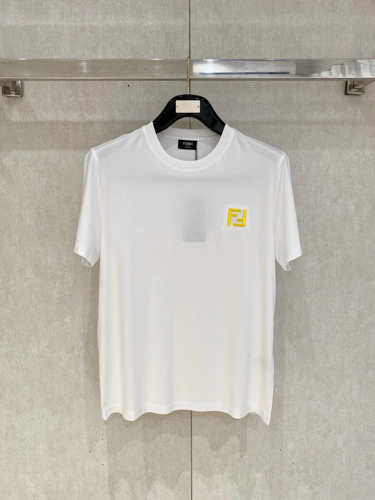 Fendi T-Shirt — d38e233b