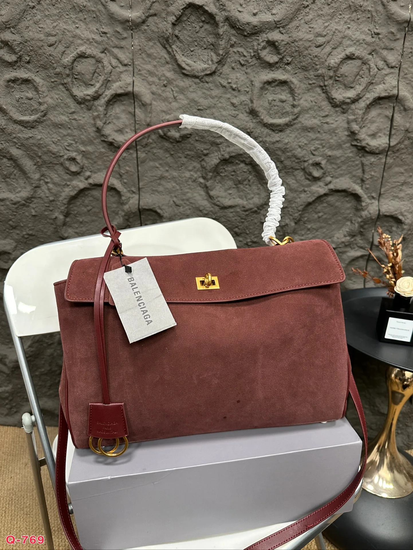 Balenciaga Bag — c8373983