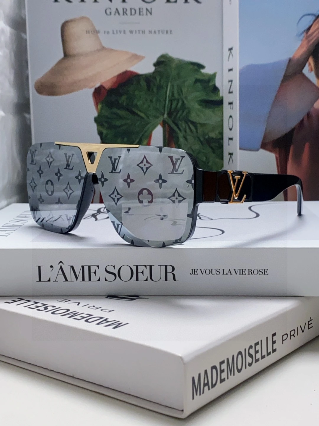 Louis Vuitton Eyewear — 9a5daa8f