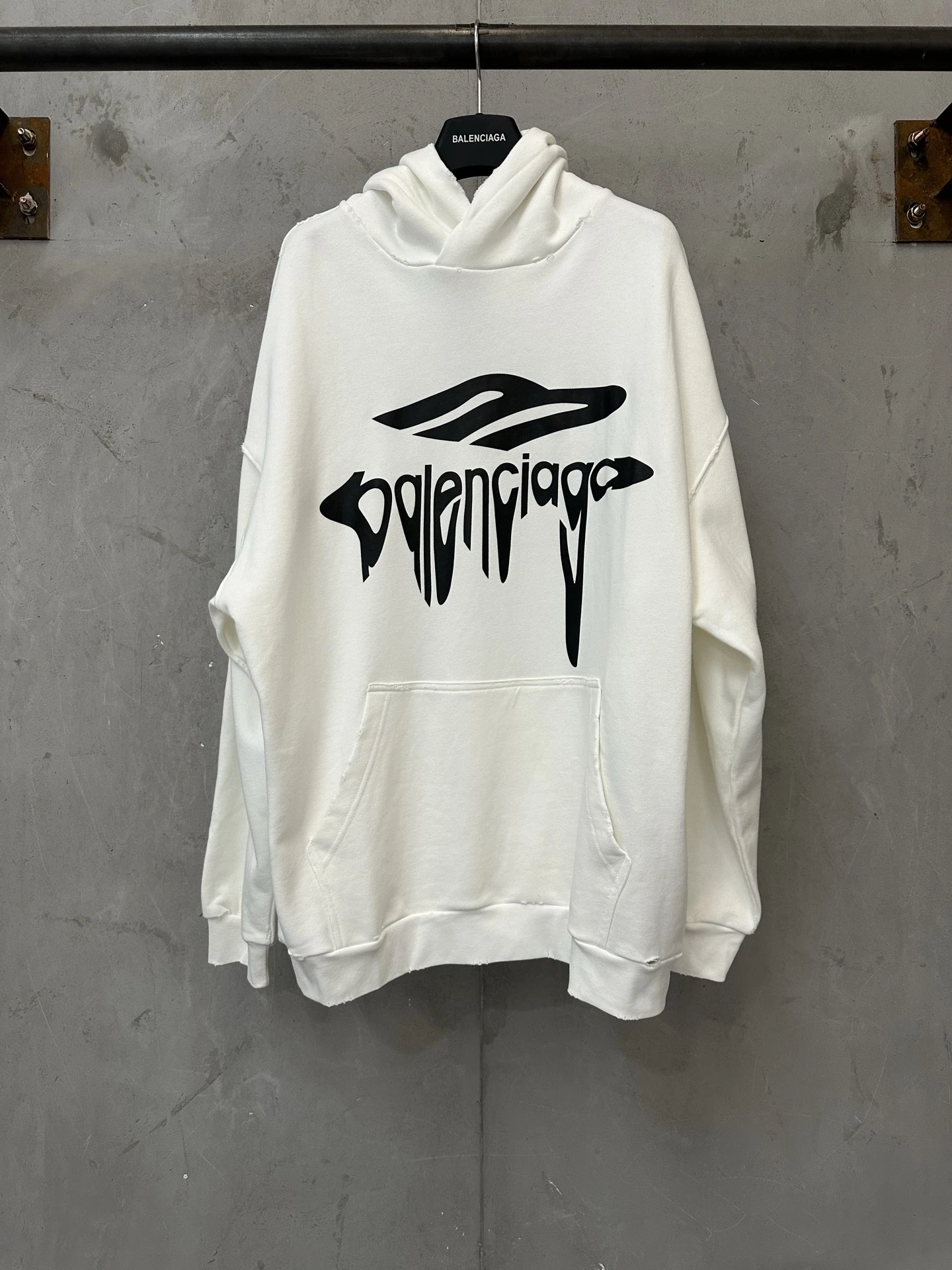 Balenciaga Hoodies — 8029bb76