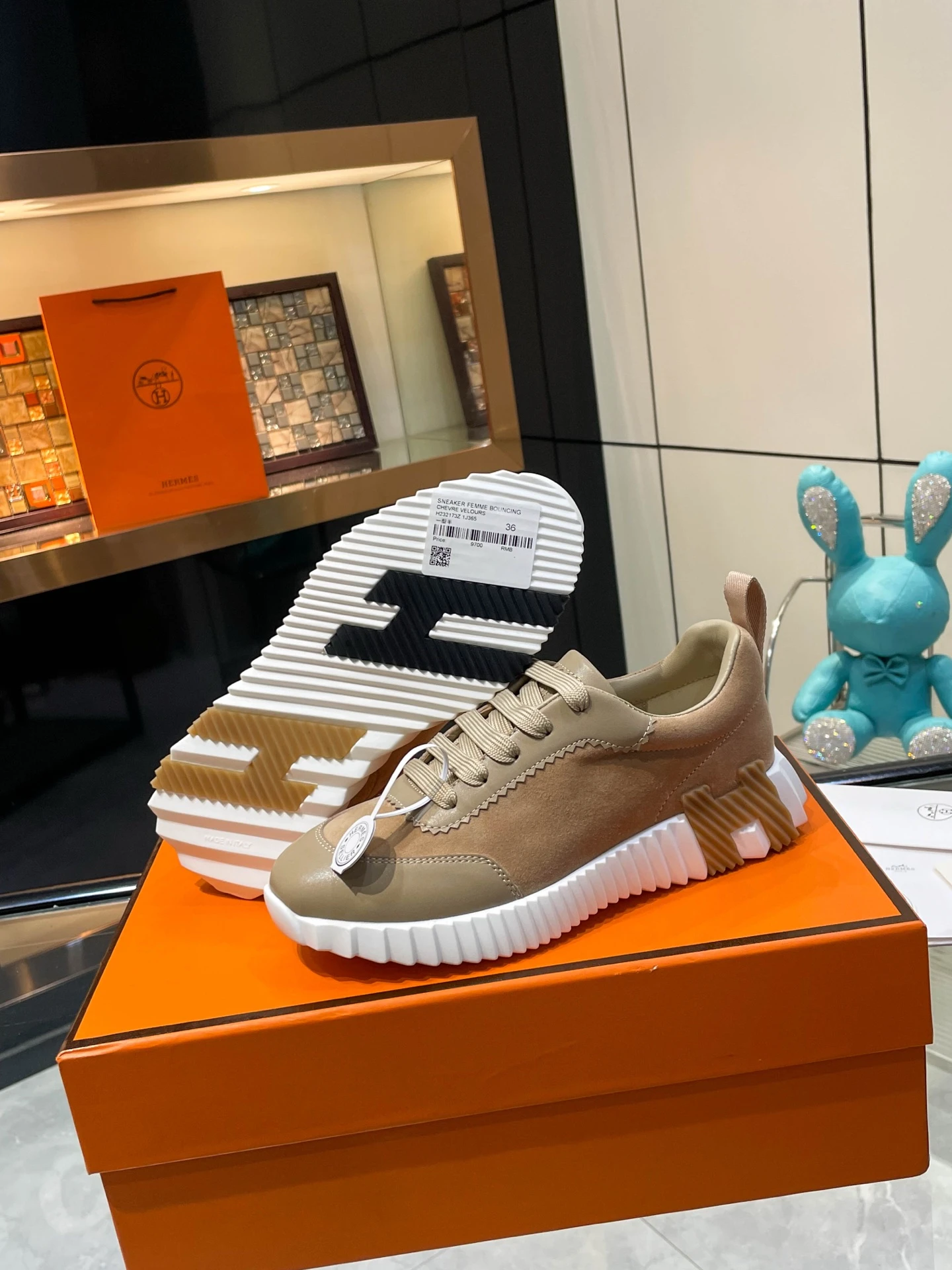 Hermès Sneakers — 5af39802