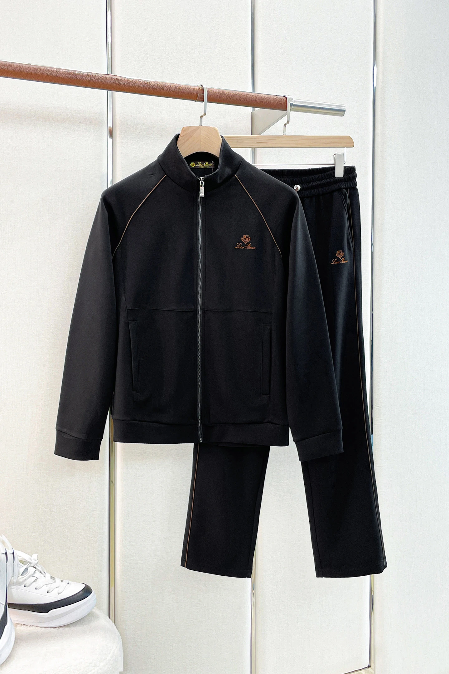 Loro Piana Clothing — 1ed146d5