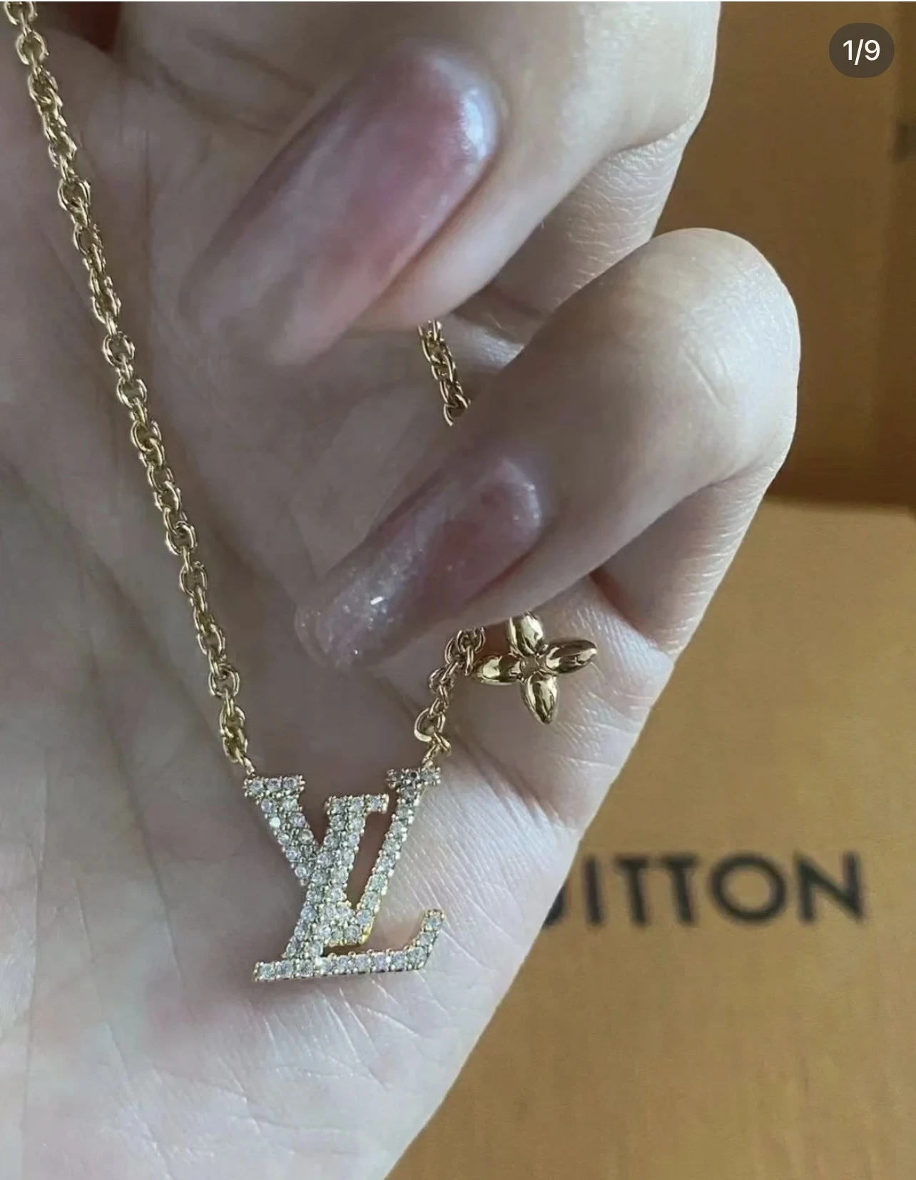 Louis Vuitton Earrings — f2fc17d3