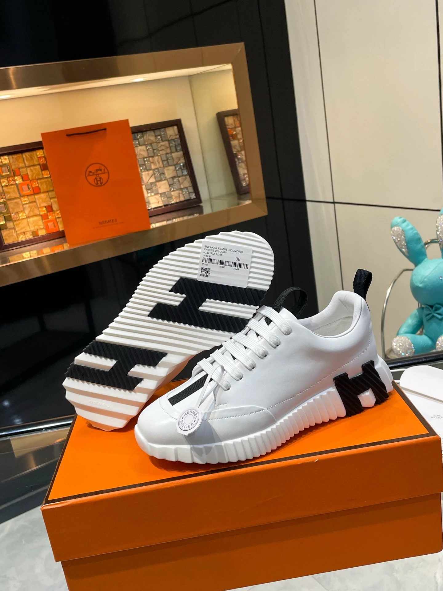 Hermès Sneakers — a9503025