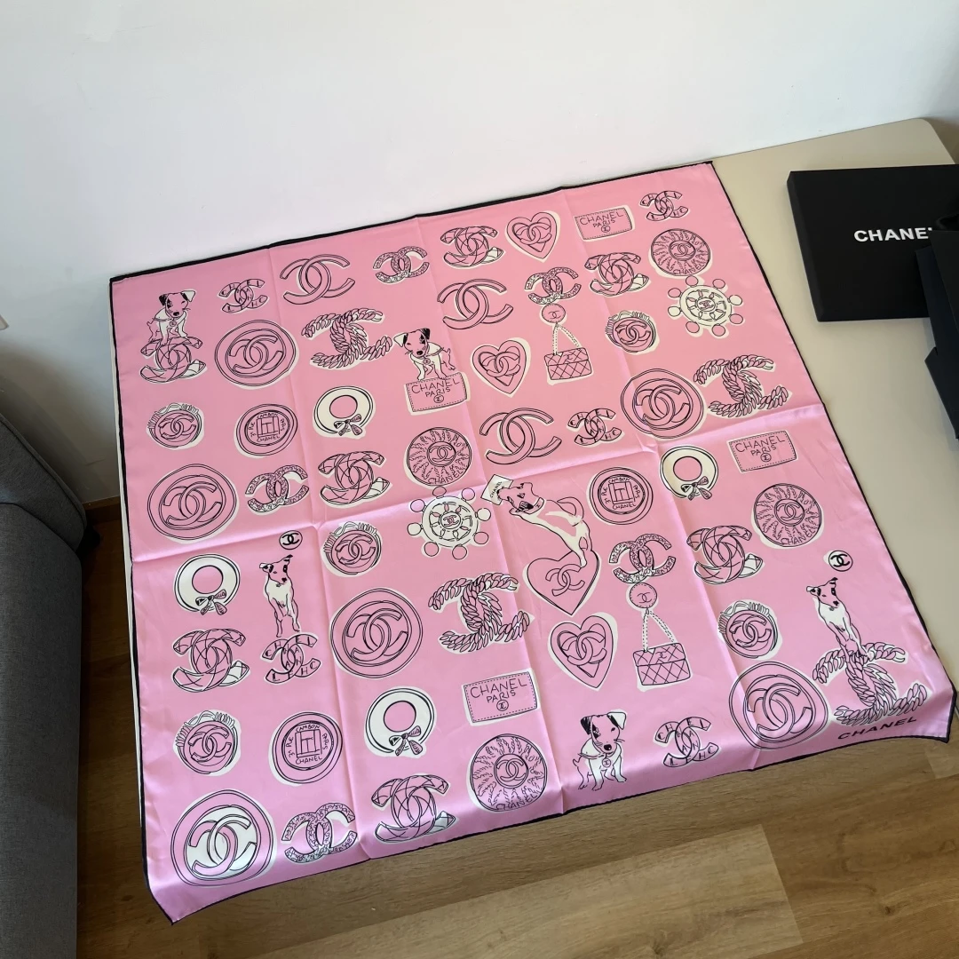 Chanel Scarves — e053e964