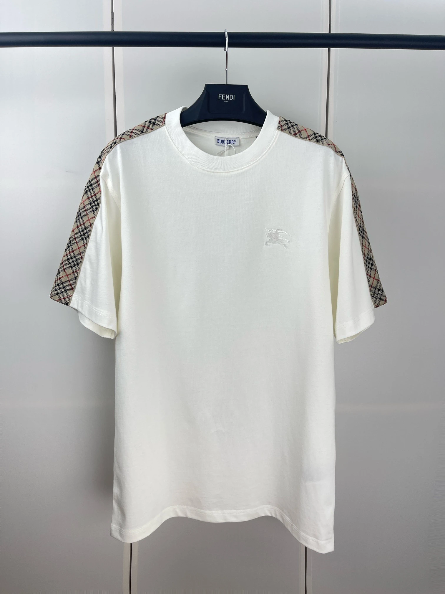 Burberry T-Shirt — 500608be