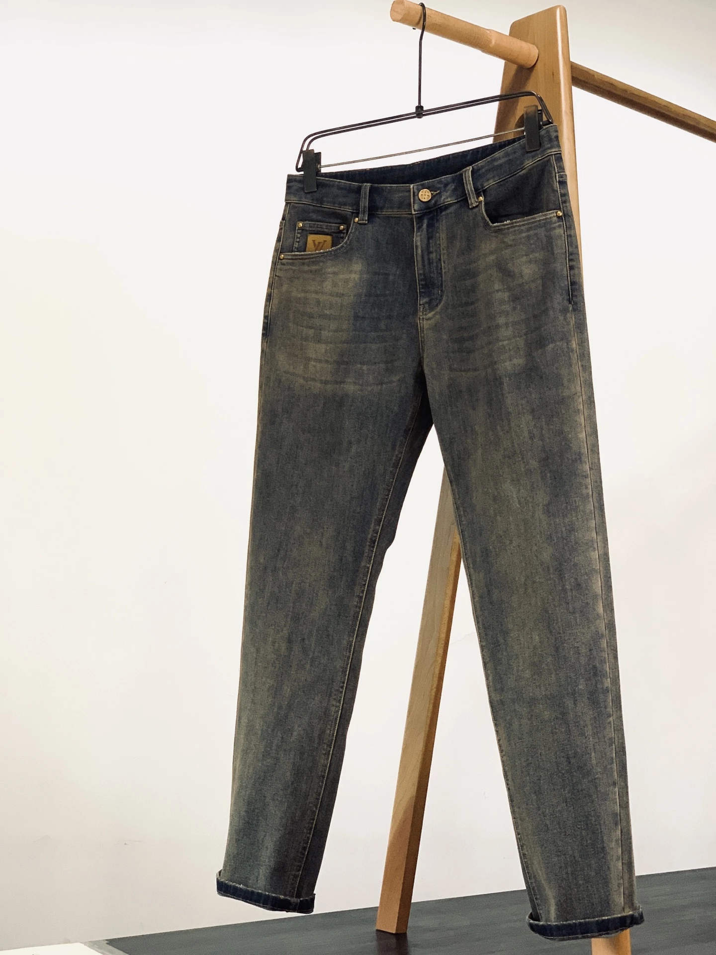 Louis Vuitton Jeans — defd72a7