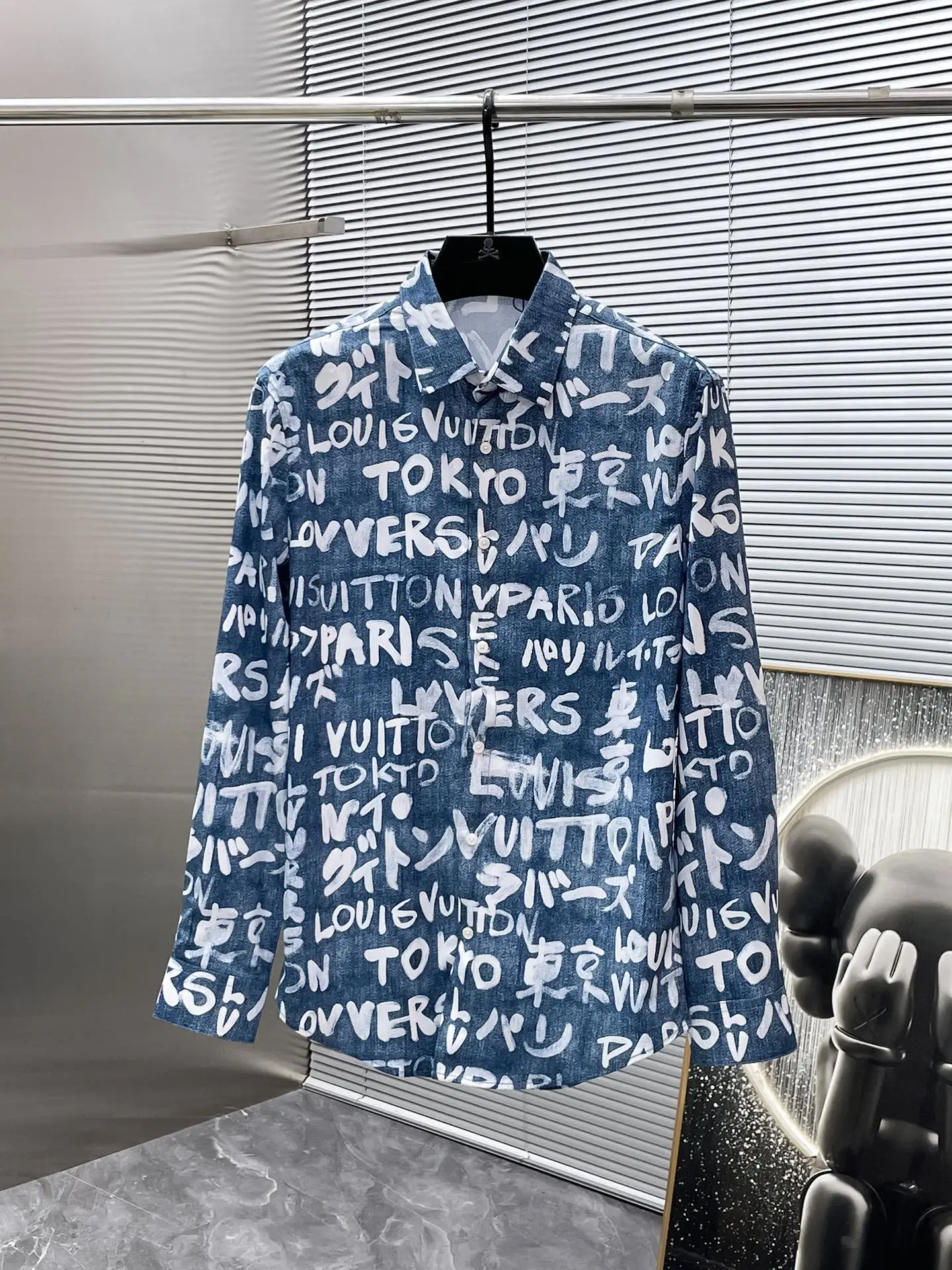 Louis Vuitton Shirts — c0246cba