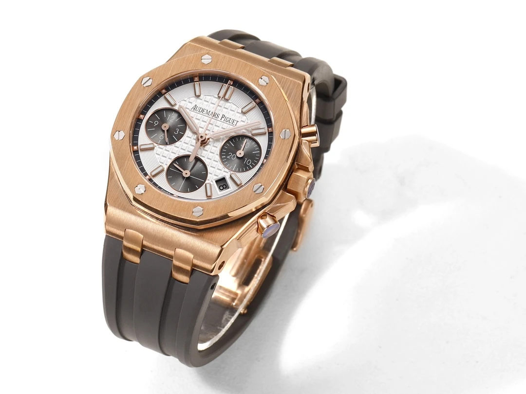 Audemars Piguet Watch — 1ec6893f
