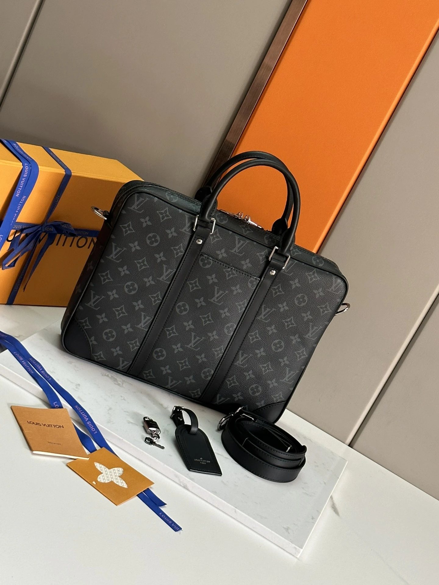 Briefcases — fb4f2a01