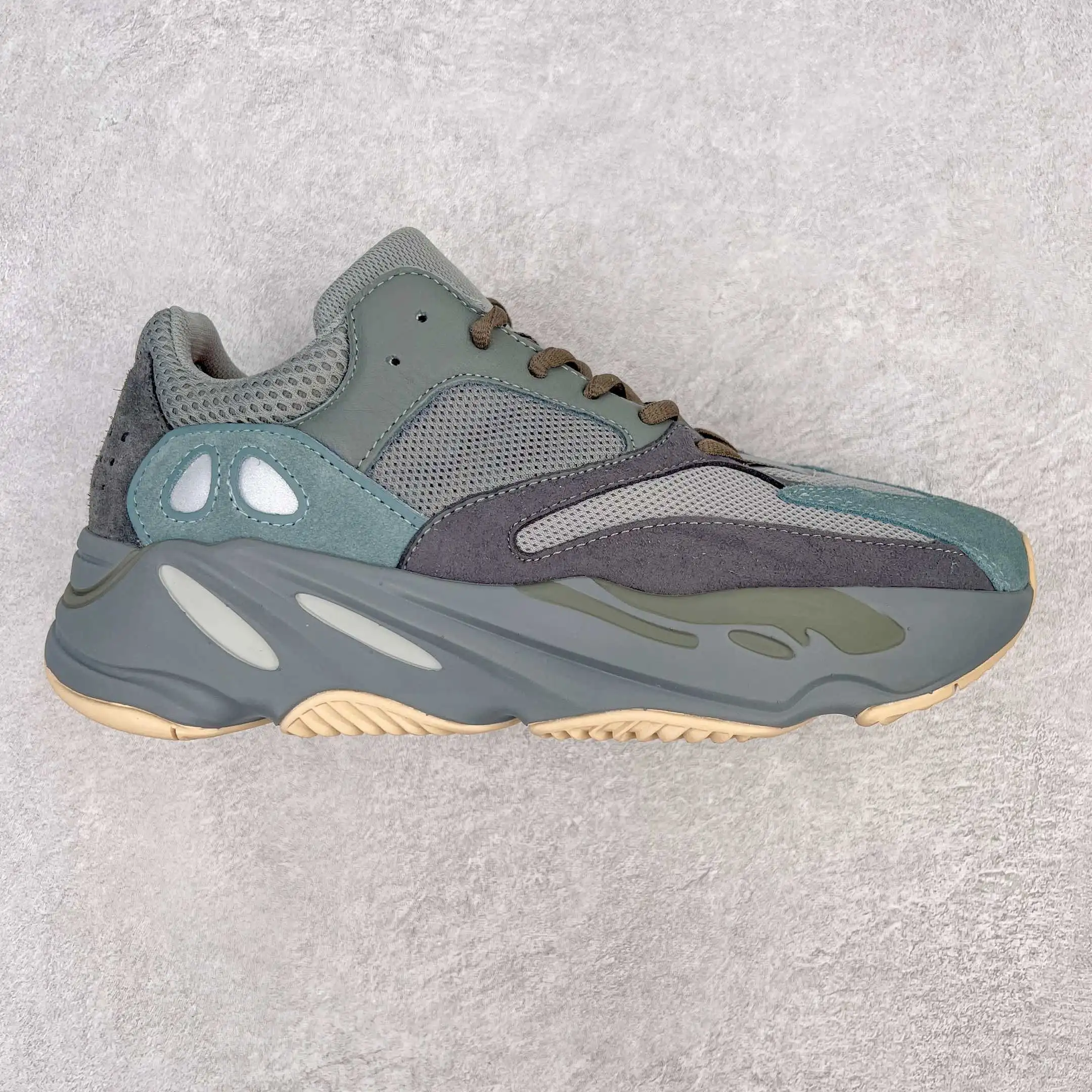 Adidas Shoes — 18b549aa