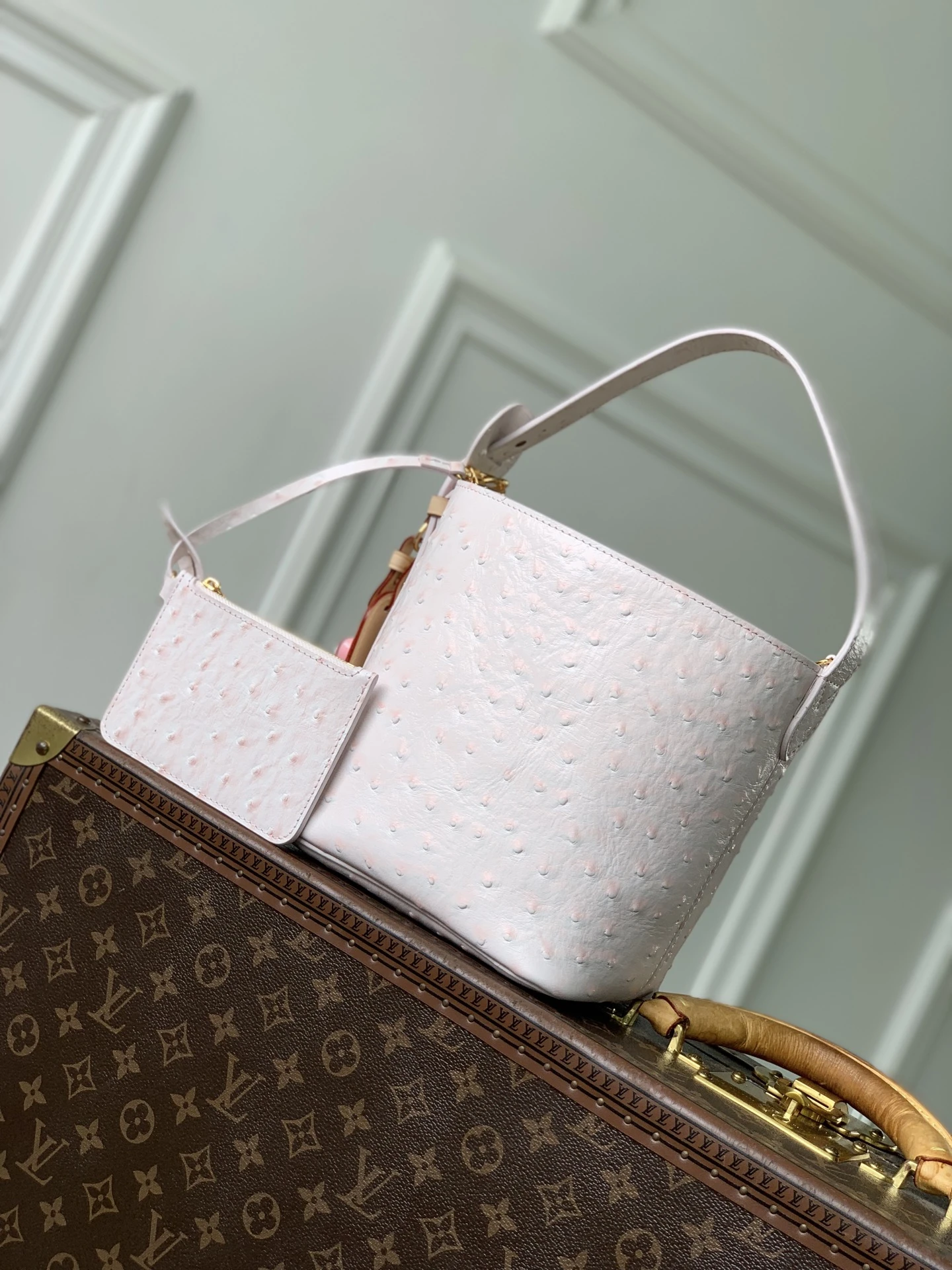 Louis Vuitton Bag — c6281e30