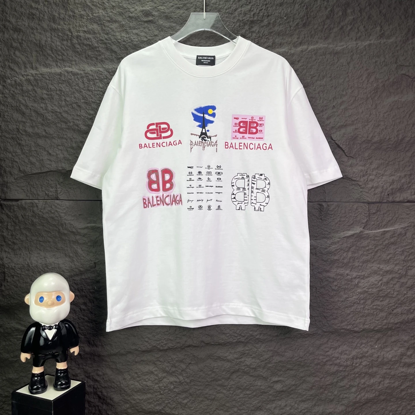 Balenciaga T-Shirt — 46df4982