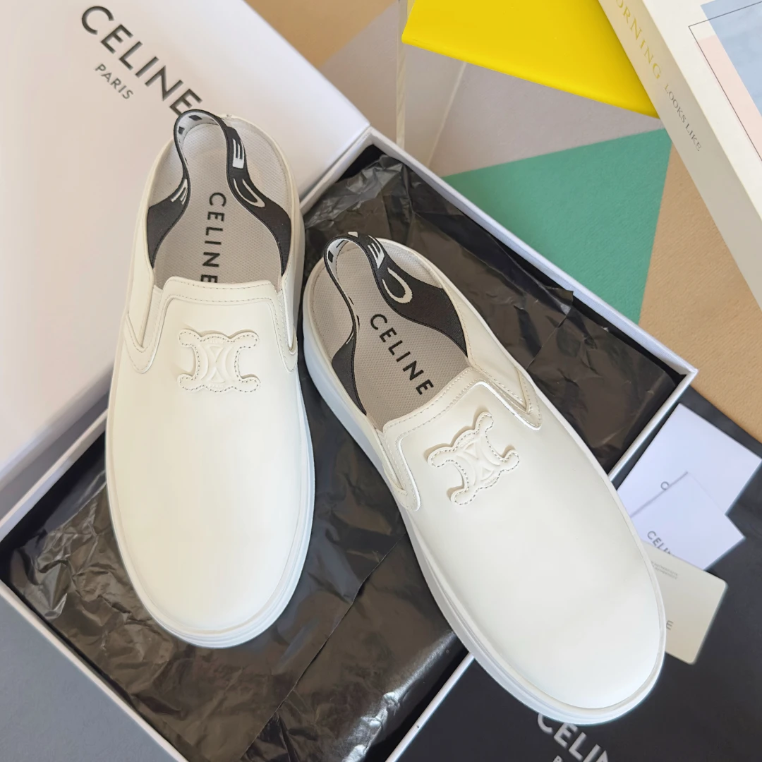 Celine Sneakers — 61b615e3