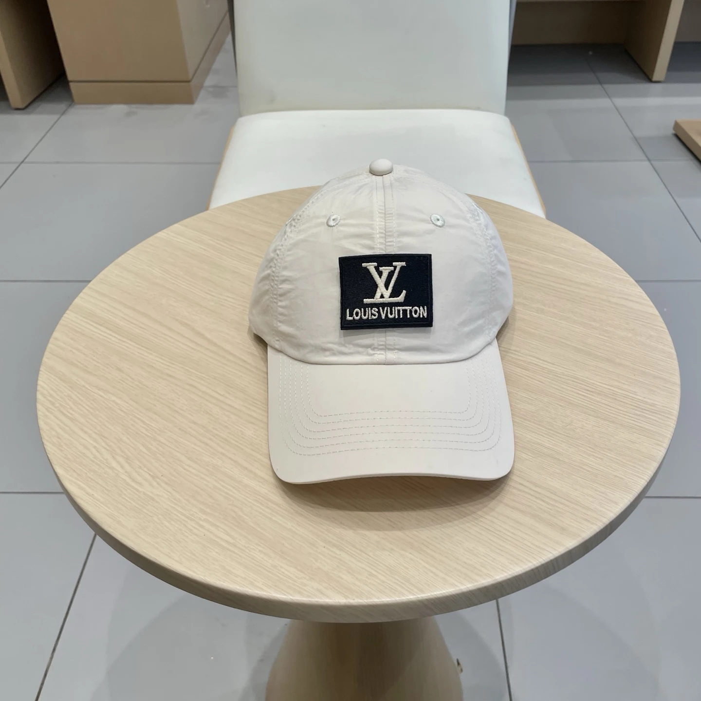 Louis Vuitton Caps — 7e22b819