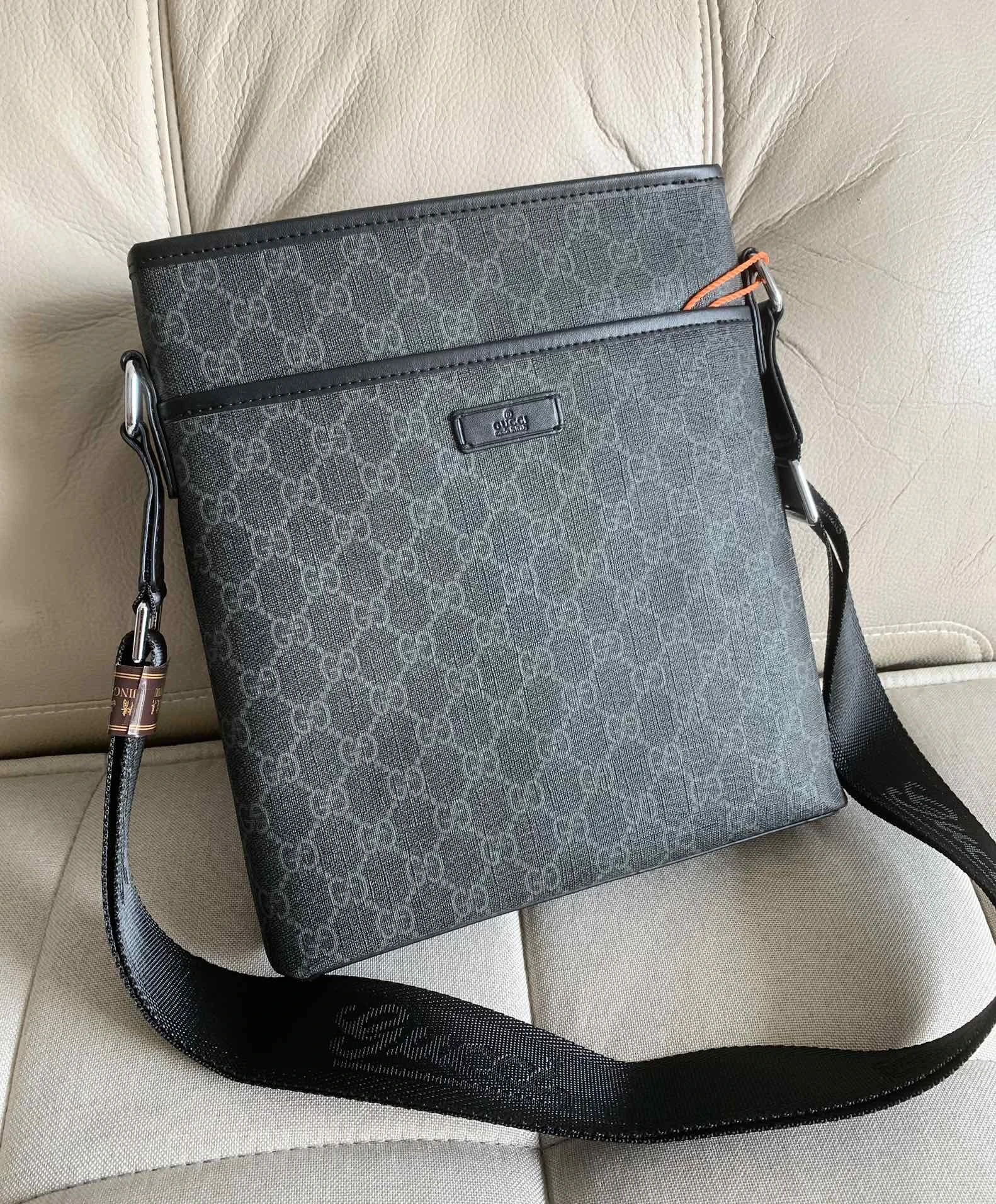 Montblanc Bag — 525adcb8