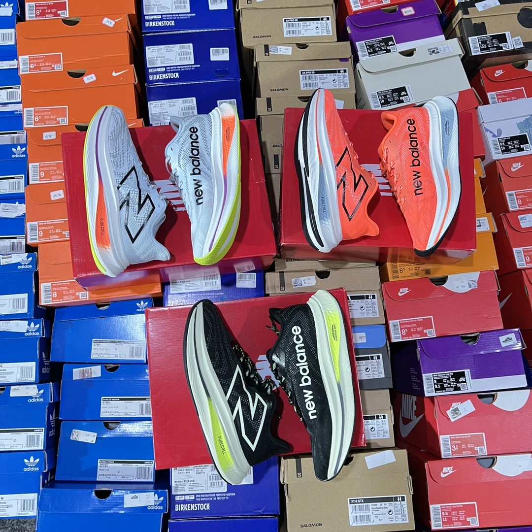 New Balance Sneakers — f2c37f24