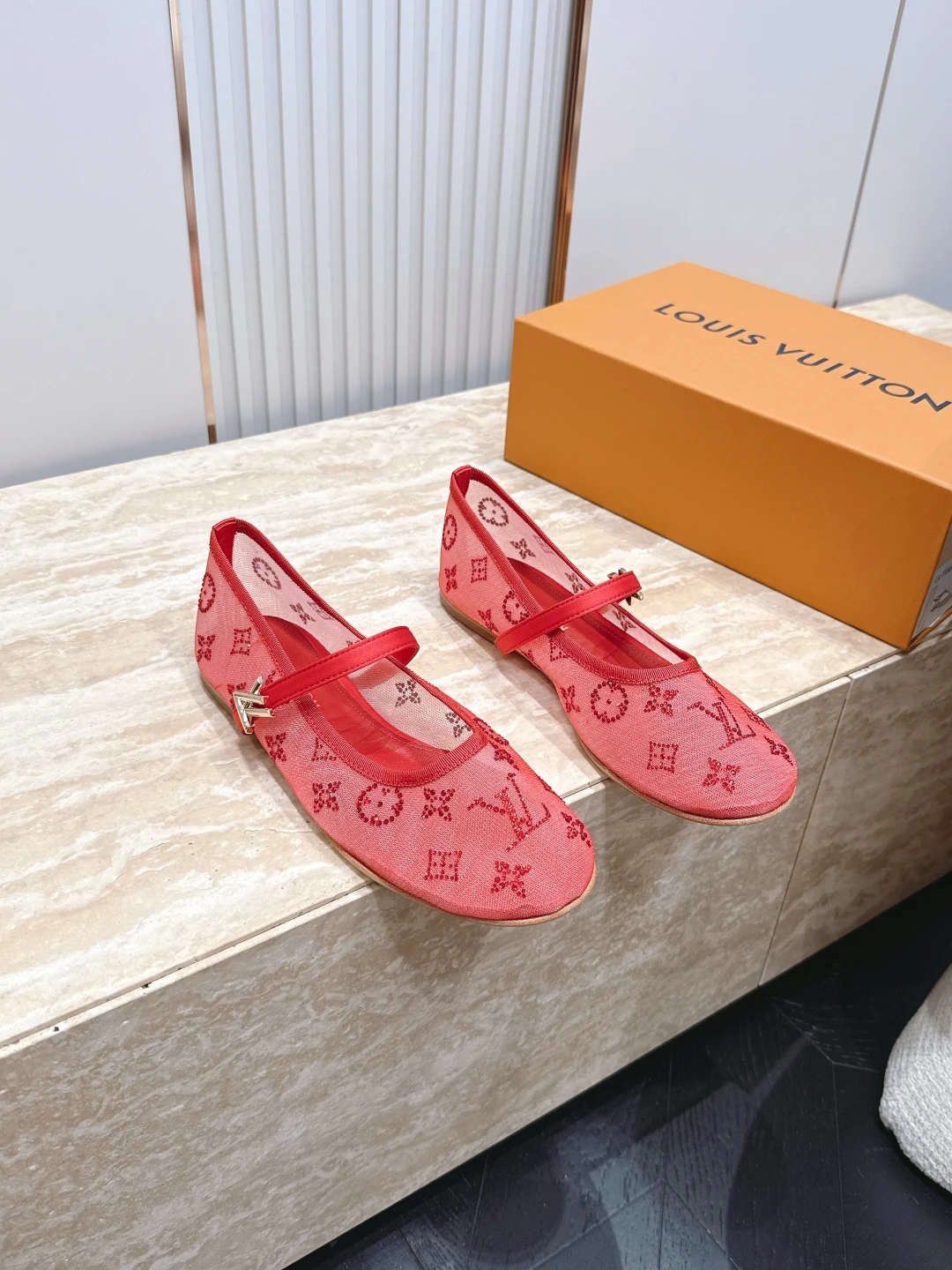 Louis Vuitton Sandals — e48628dd