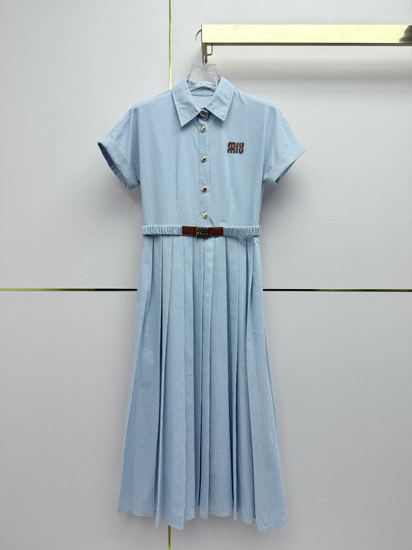 Dresses — 56db05c1