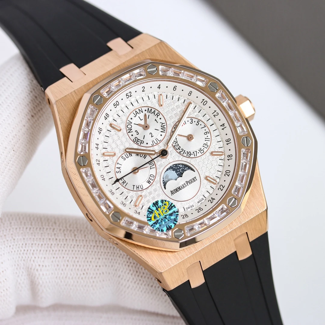 Audemars Piguet Watch — 98590e9f