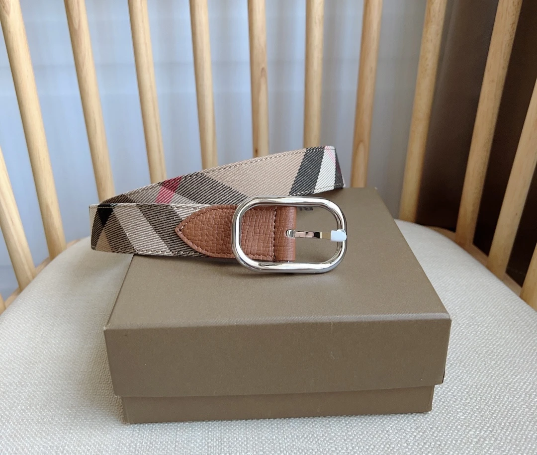 Burberry Belt — acd59378