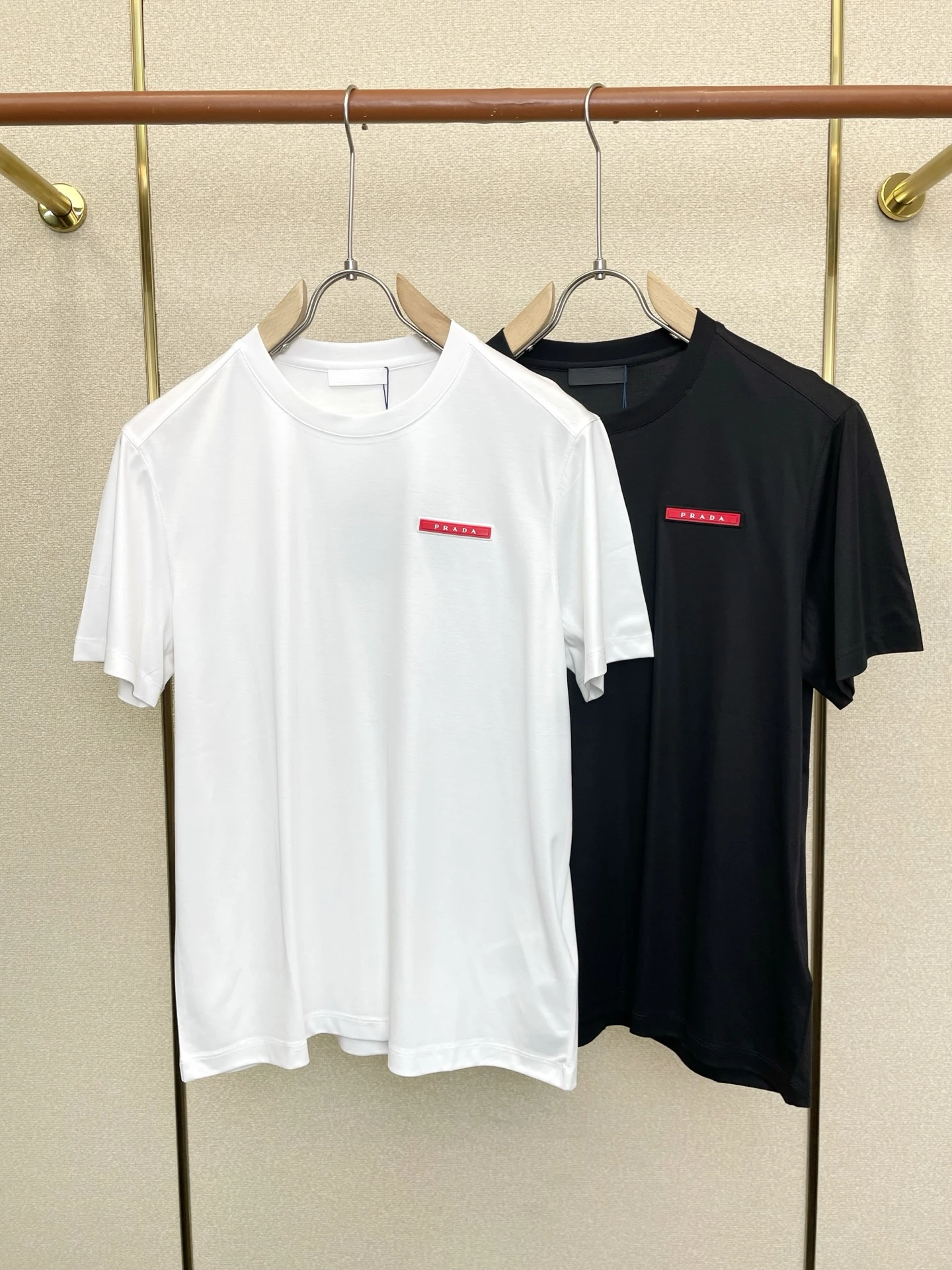 Prada T-Shirt — 13f4ea10