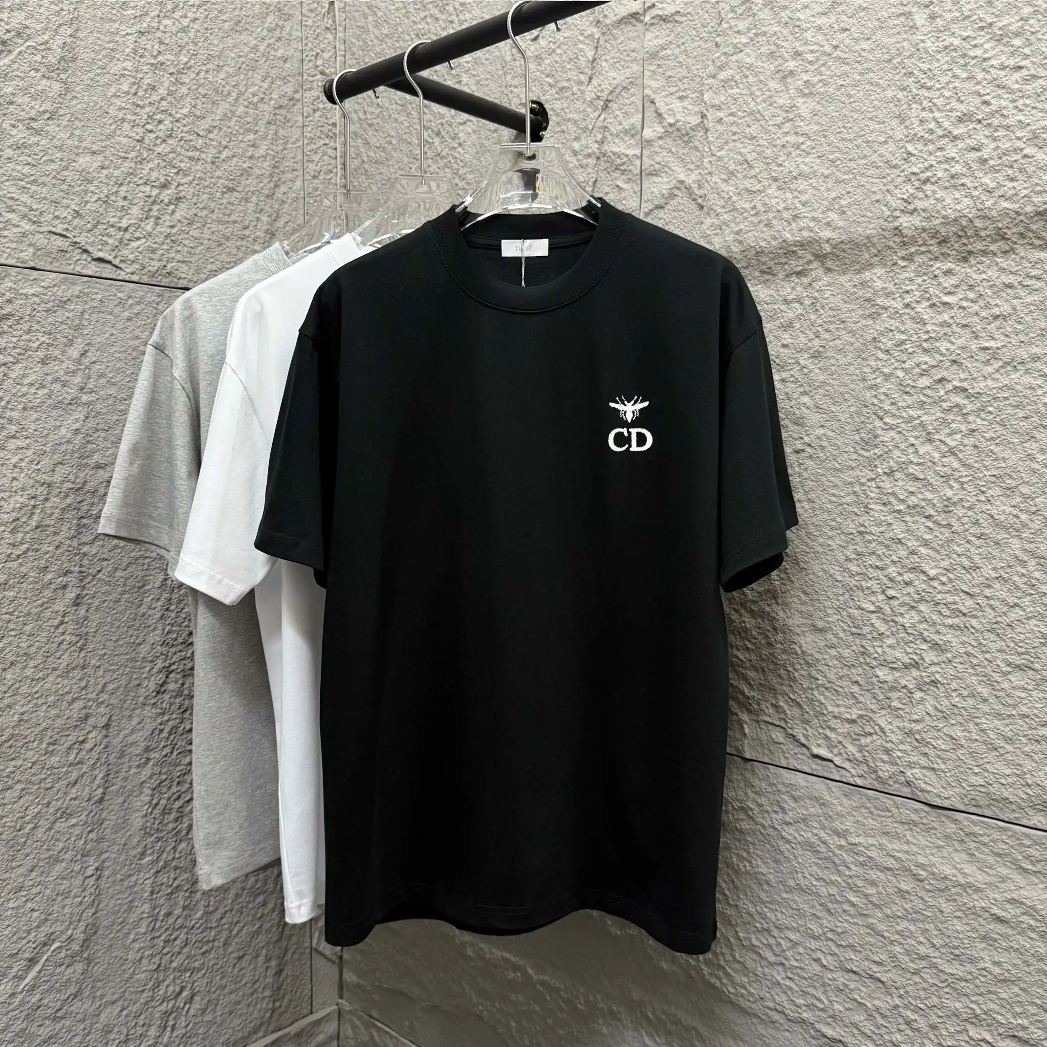 Dior T-Shirt — 6e311626