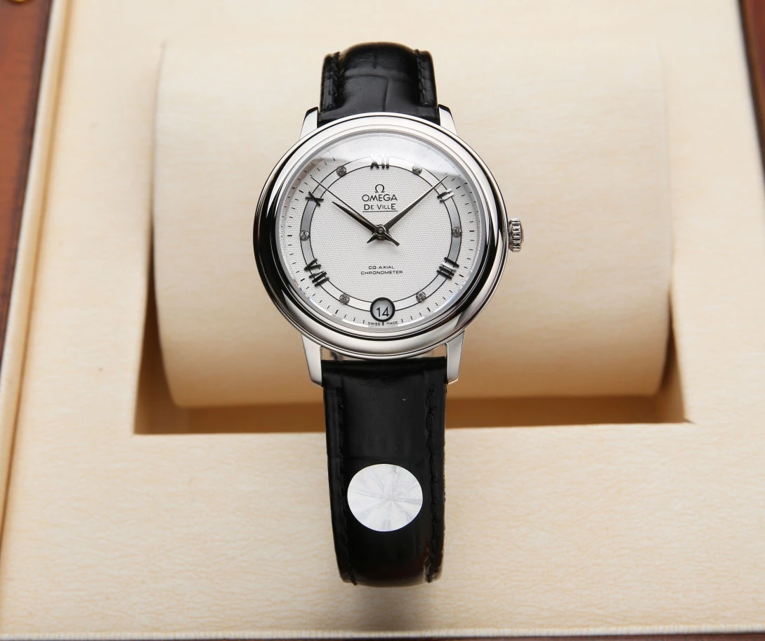 Omega Watch — cf54112c