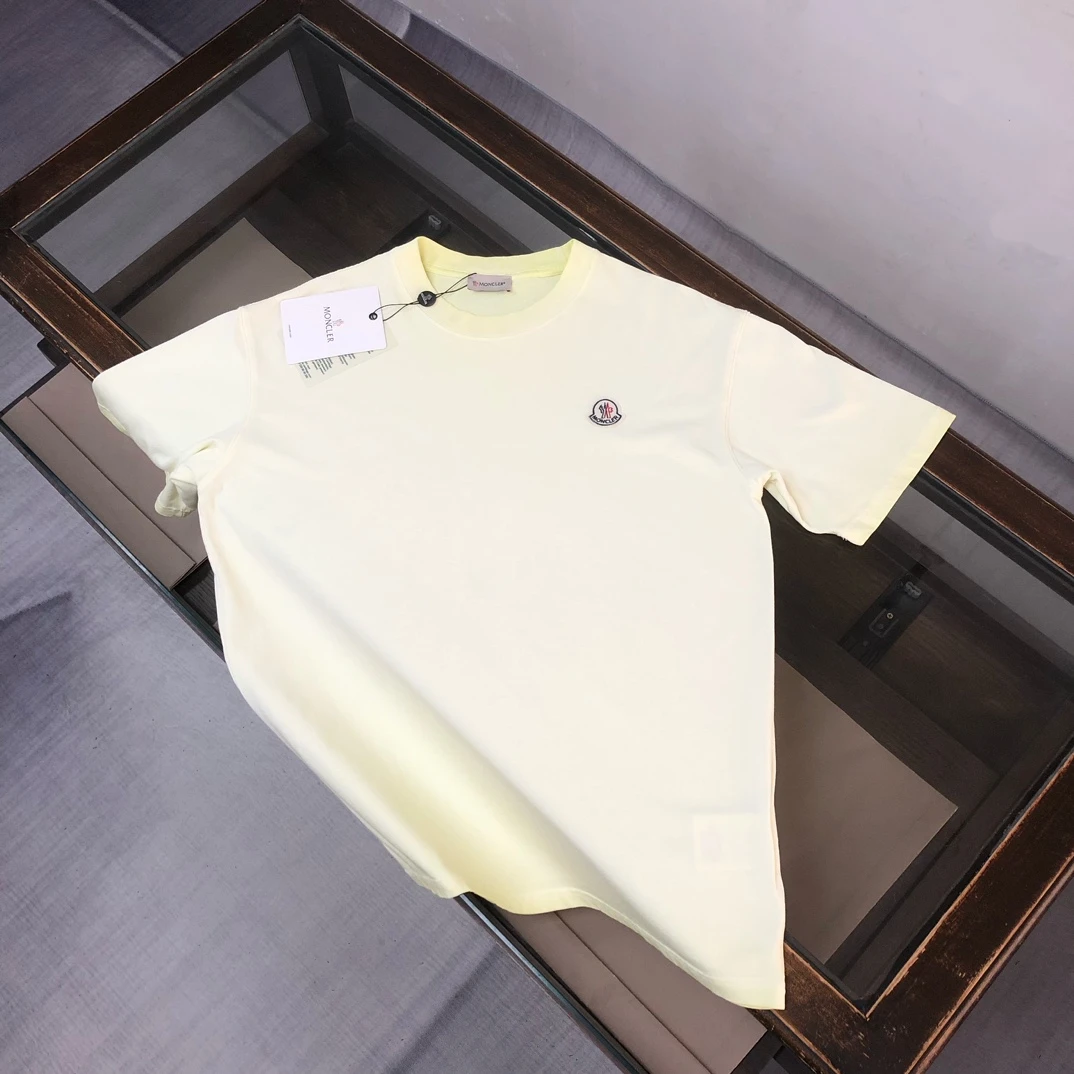 Moncler T-Shirt — da0eceee