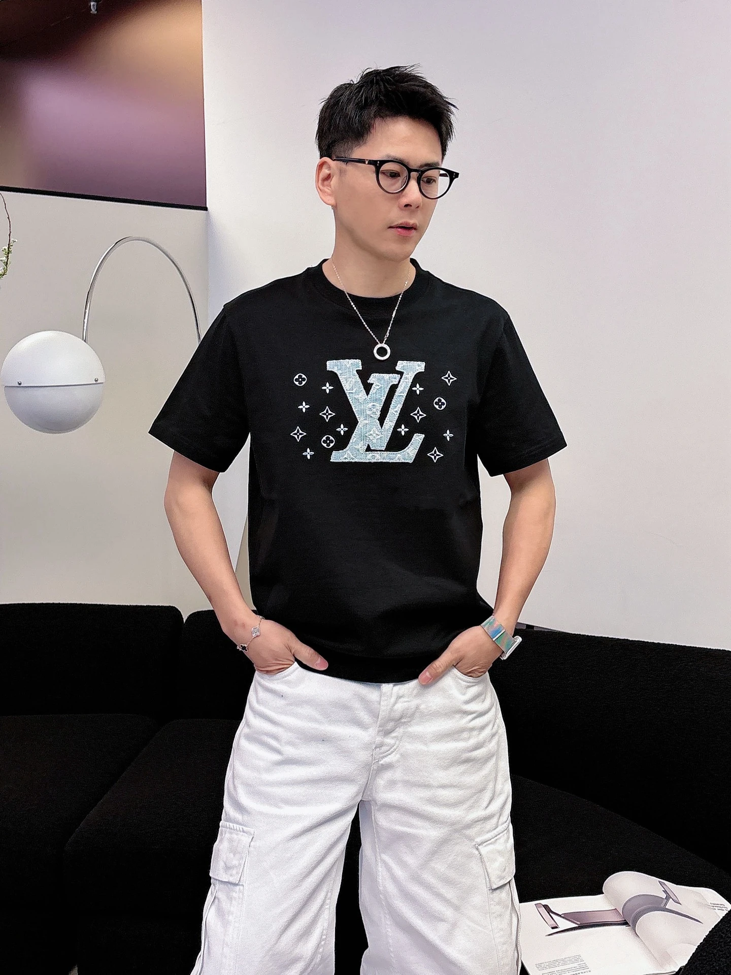 Louis Vuitton T-Shirt — ae174cc3