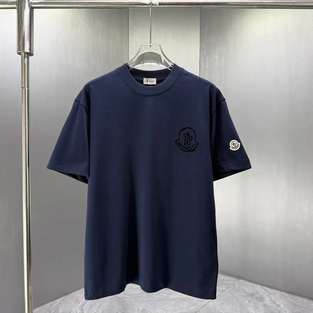 Moncler T-Shirt — 8e46fa98