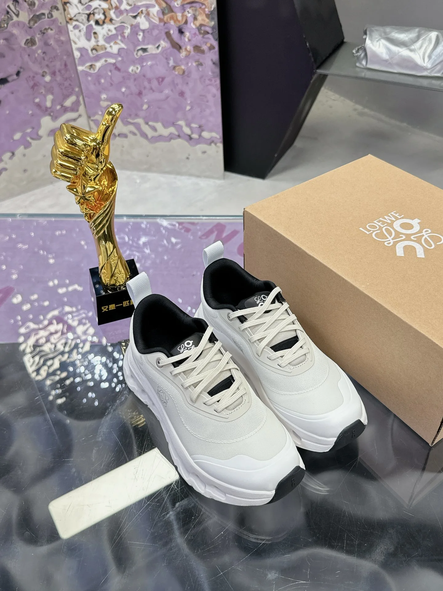 Loewe Sneakers — 1acd3289