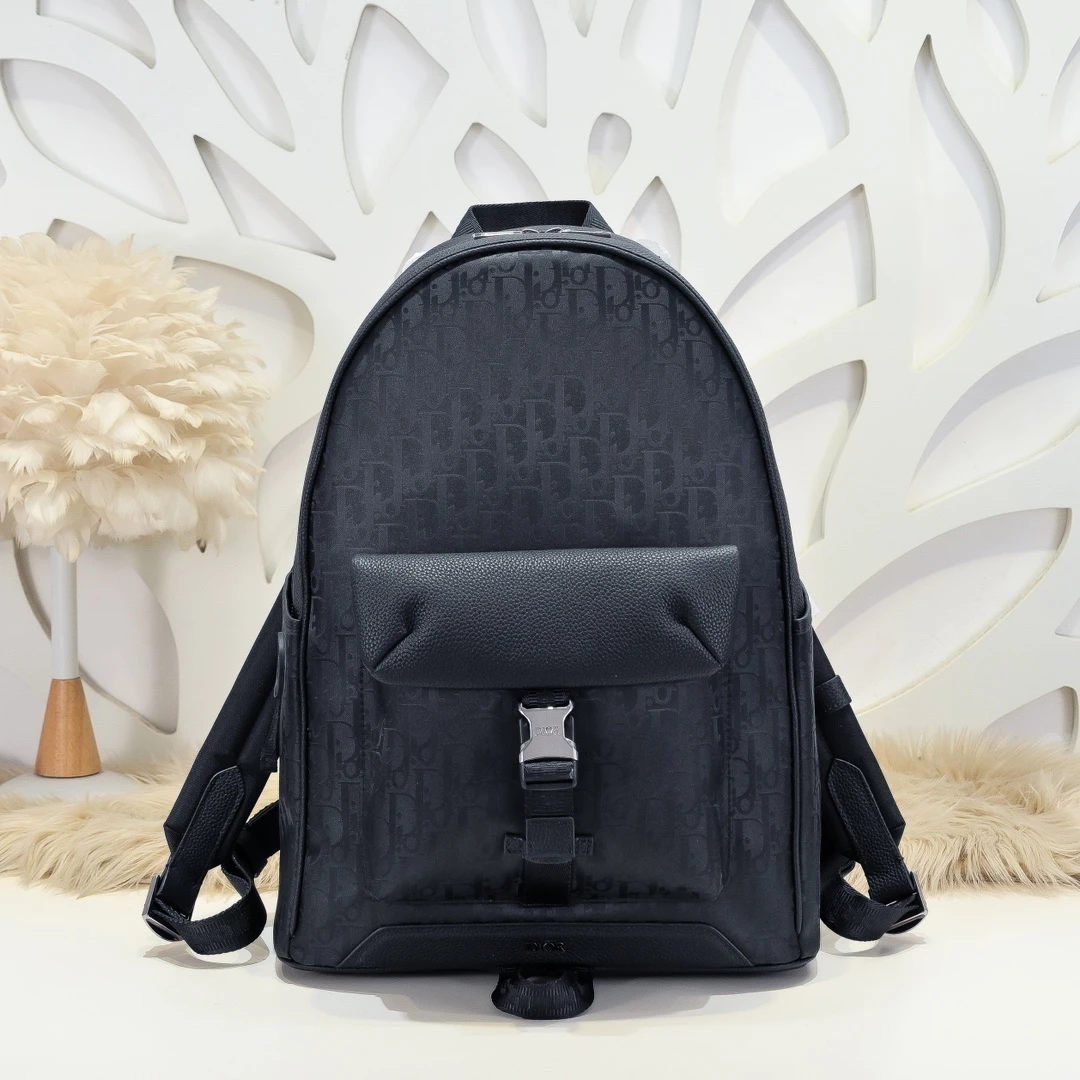 Dior Bag — 72b98c36