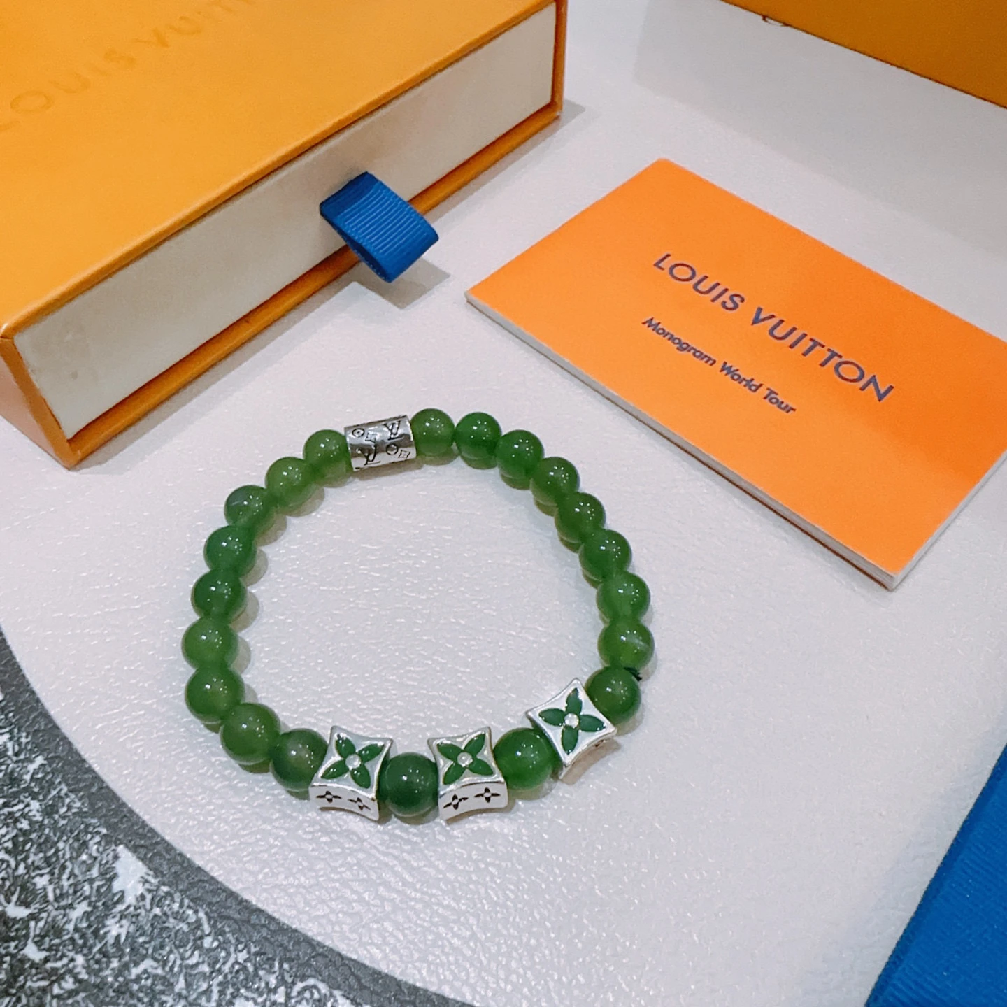 Louis Vuitton Bracelets — ab64d715