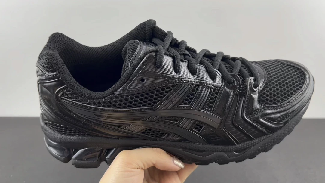 Asics Shoes — c0da93f4