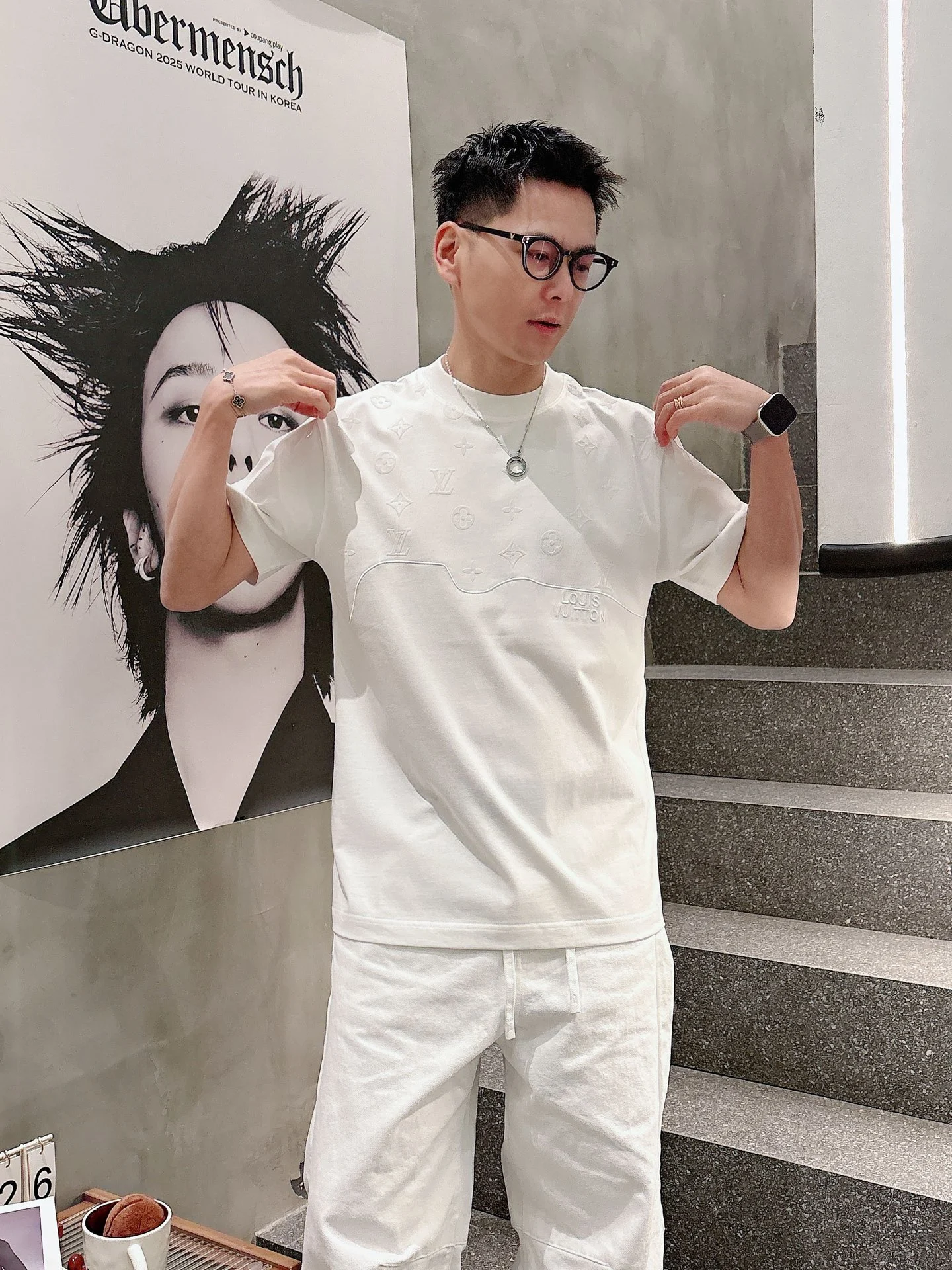 Louis Vuitton T-Shirt — 3be1e778