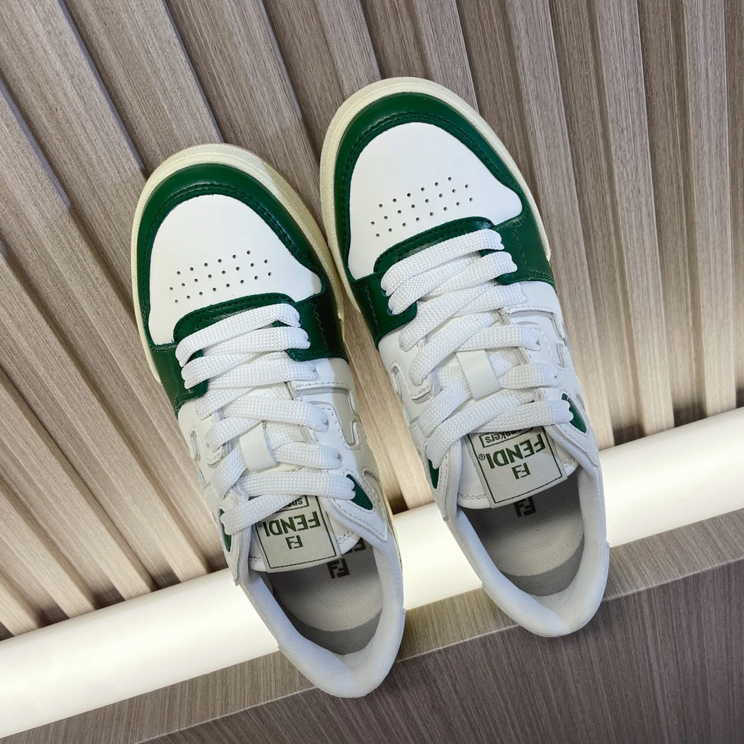 Fendi Sneakers — ebaa24fa