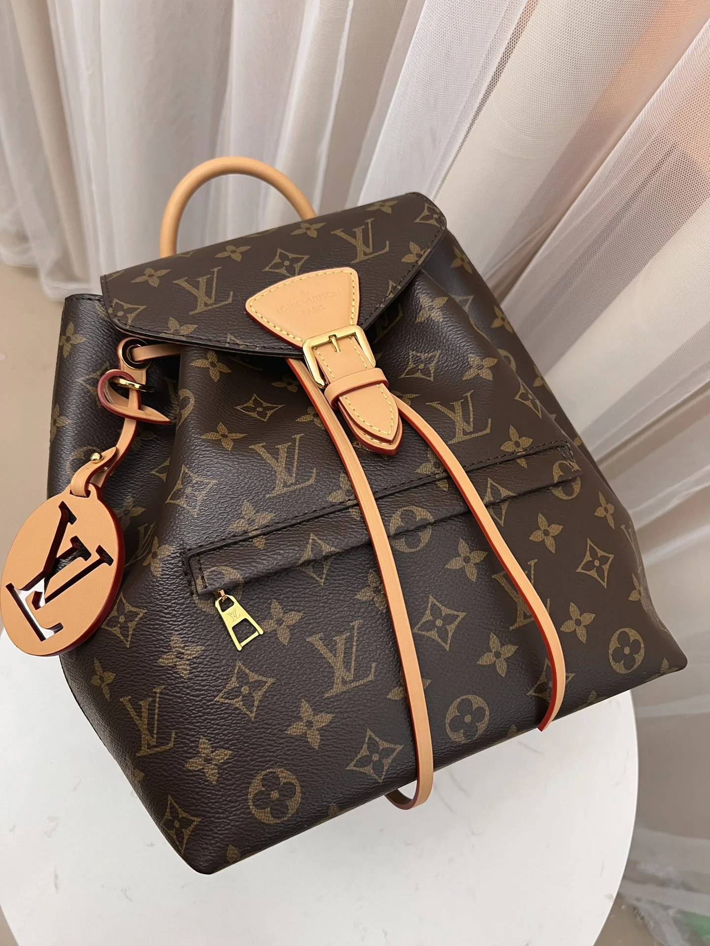 Louis Vuitton Bag — 55caec3e