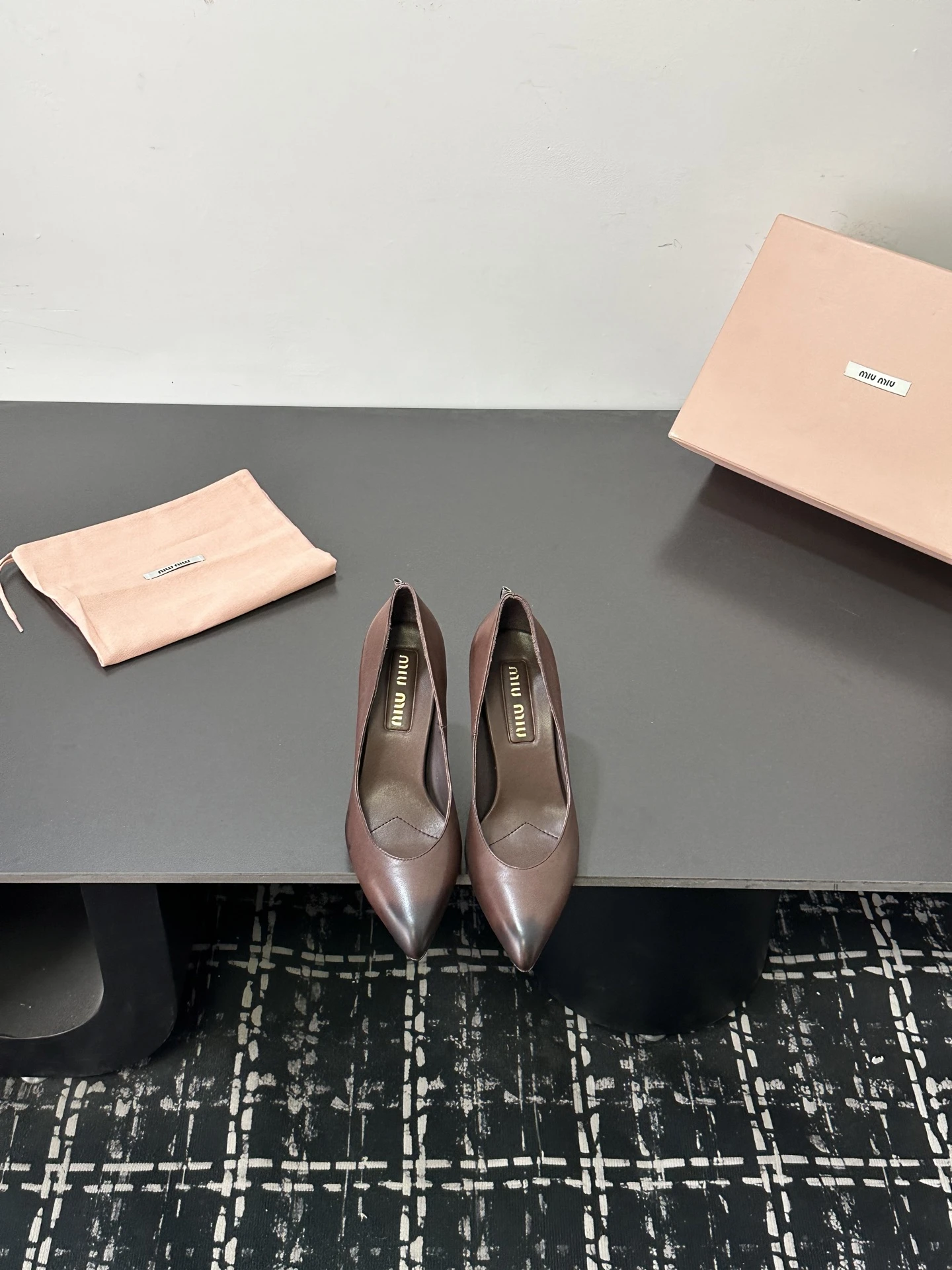 Miu Miu Sandals — d646274e