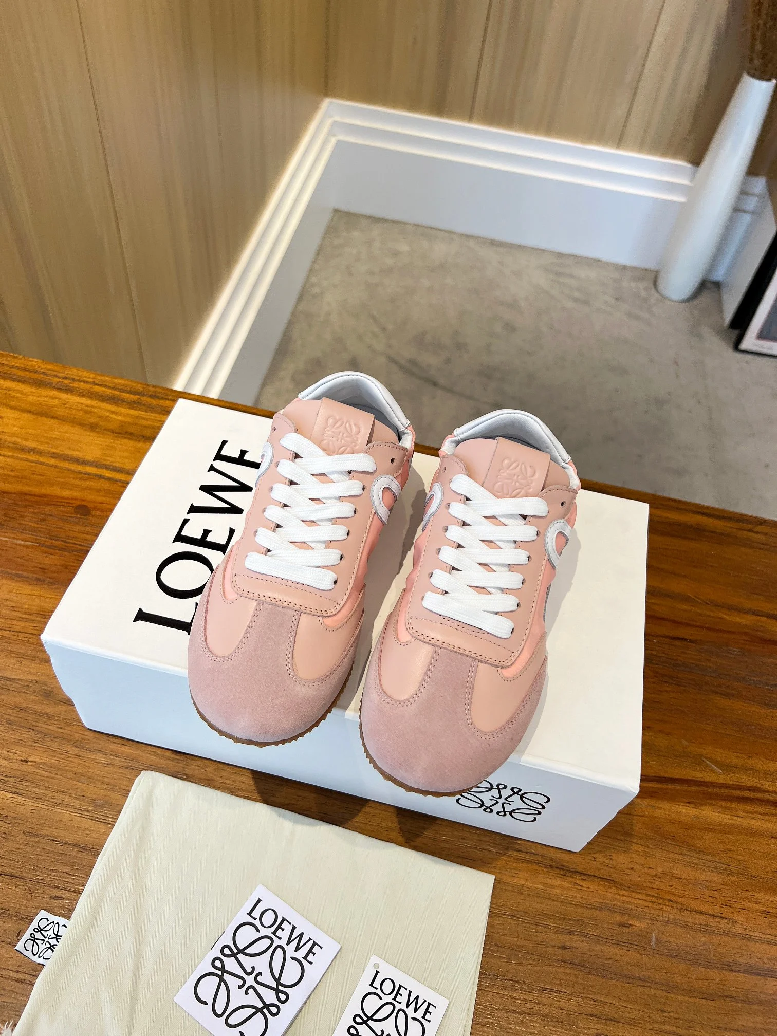 Loewe Sneakers — 918d7084