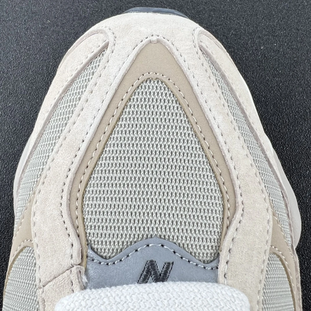 New Balance Shoes — 42e5ca59