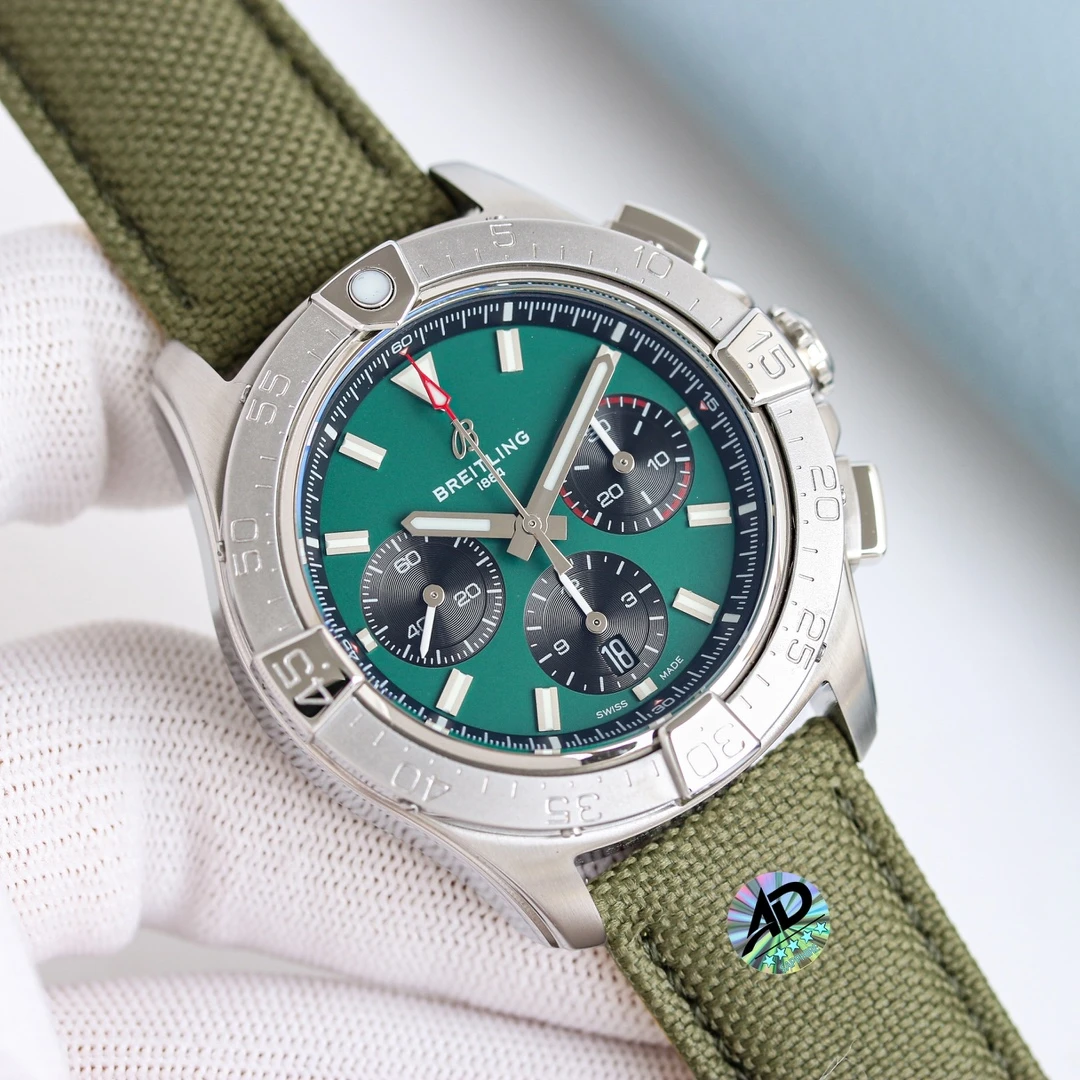Breitling Watch — e572274d