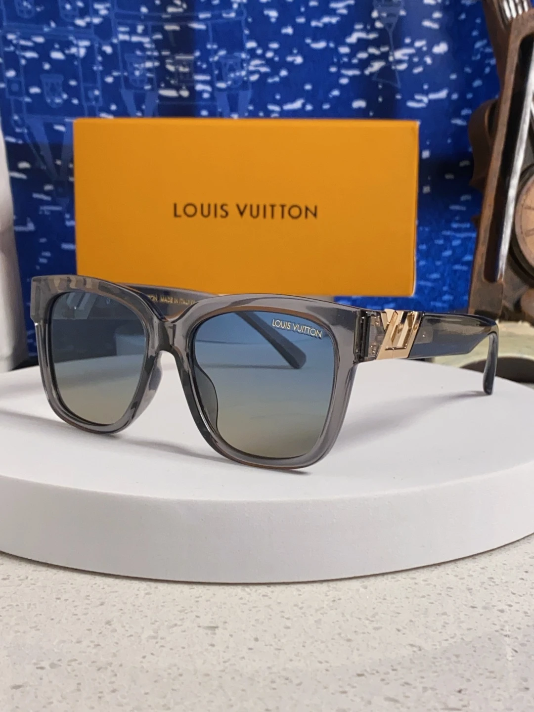 Louis Vuitton Eyewear — 9218fcd8