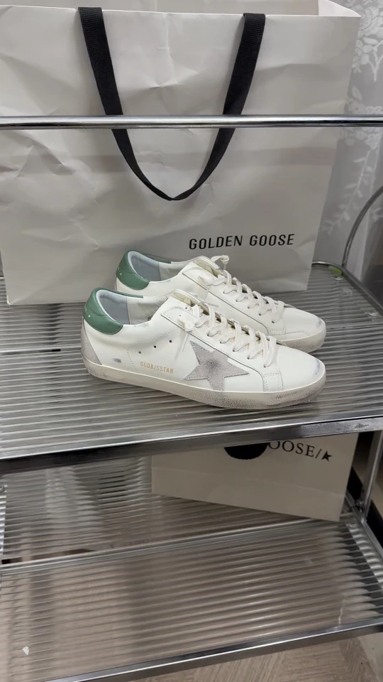 Golden Goose Sneakers — f6fae08f