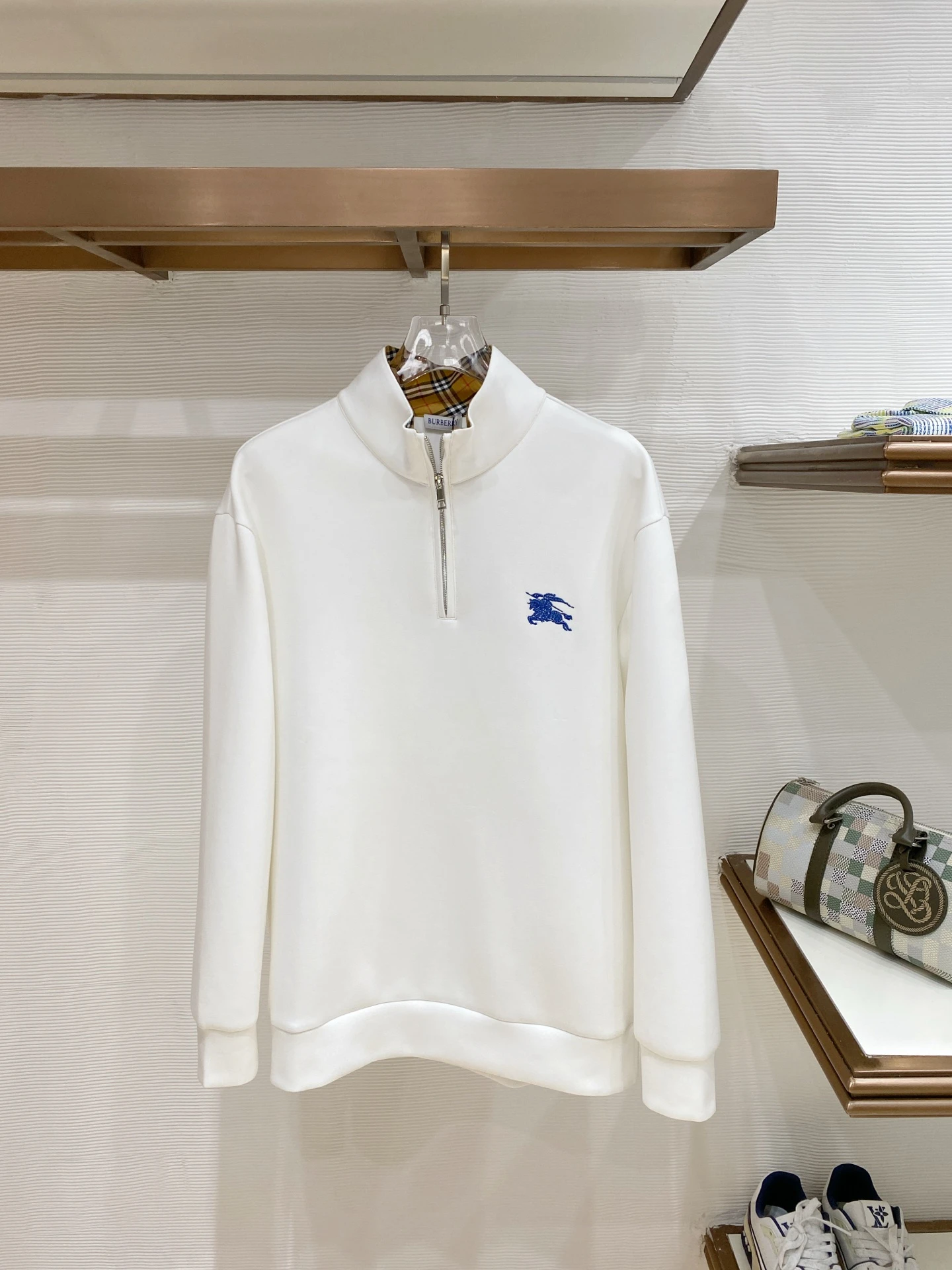 Burberry Sweatshirts — 9a998663
